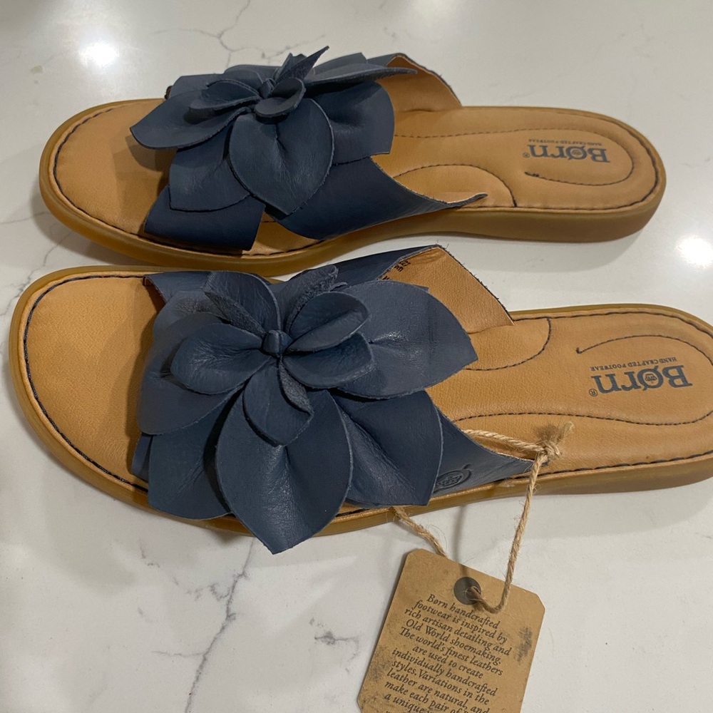 Born Women's Navy Floral Sandals